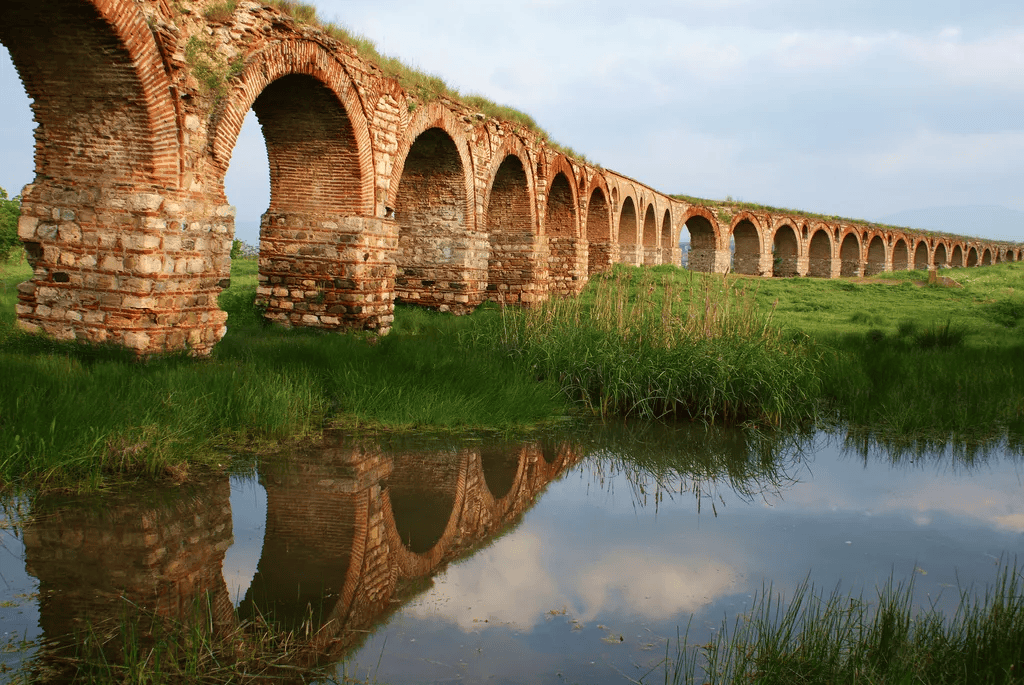 Aqueduto de Escópia - Discovering Macedonia