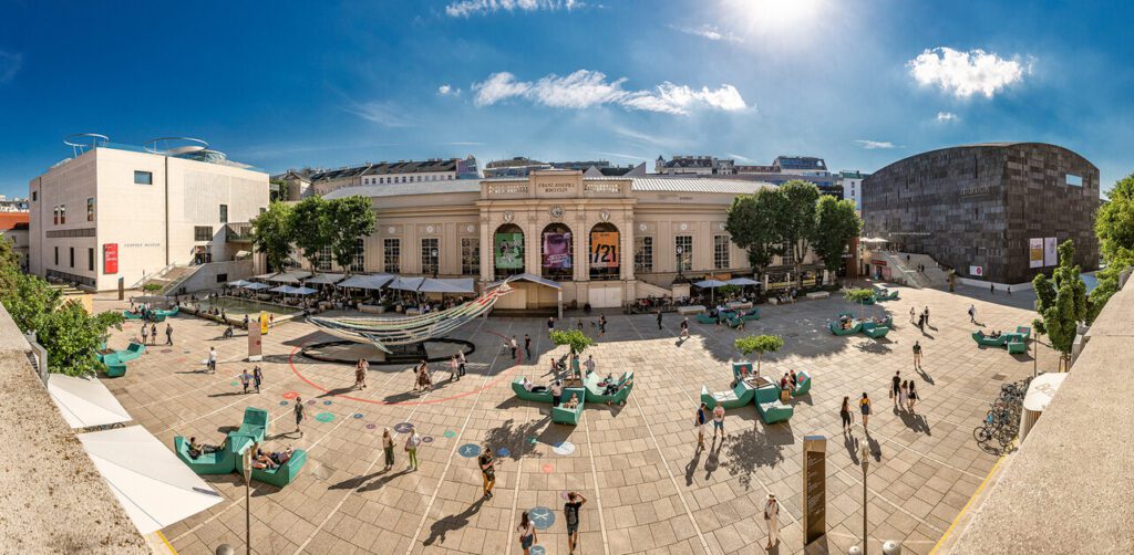 O incrível quarteirão de museus de Viena - MuseumsQuartier Wien