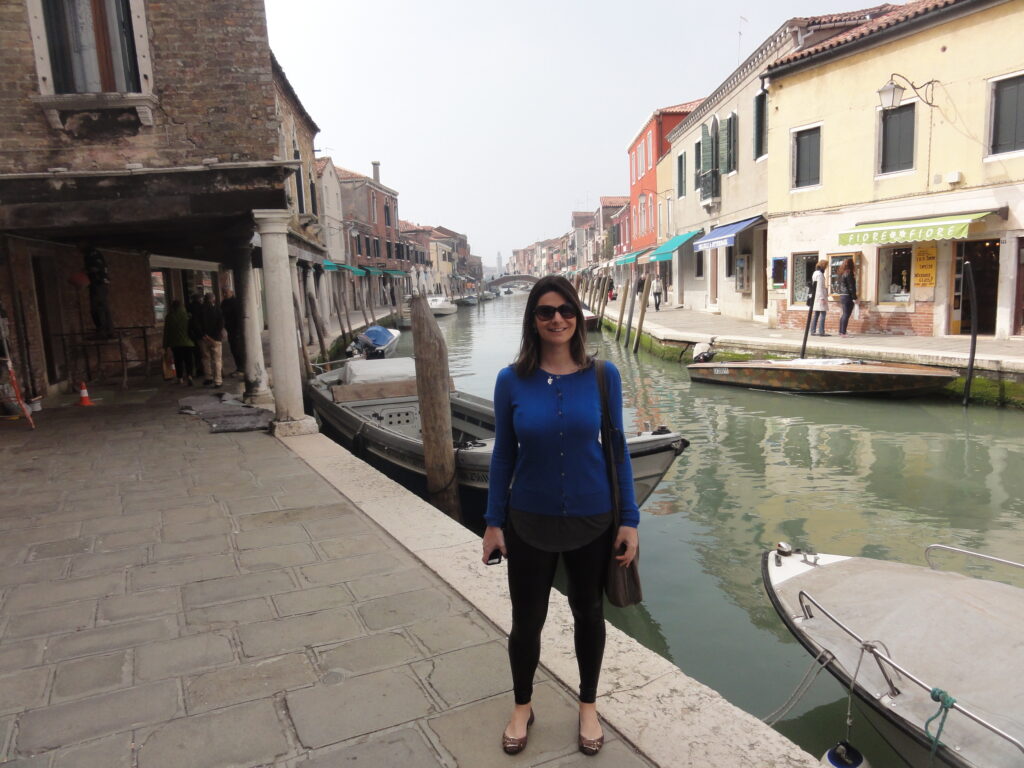 Um passeio matinal por Murano - Magu Mathias