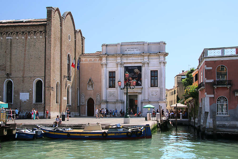 Galeria da Academia de Veneza - Universes in Universe