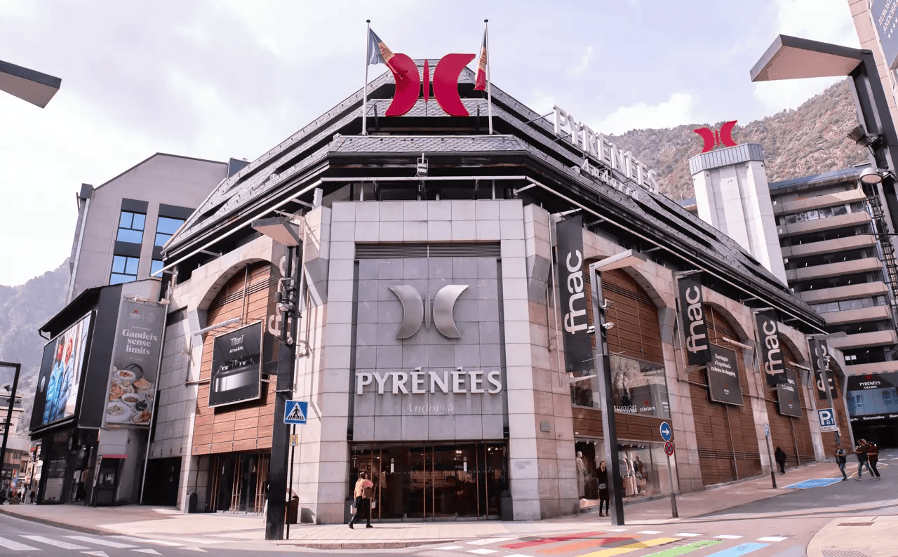 Pyrénées Andorra - Arquitecture y Diseño