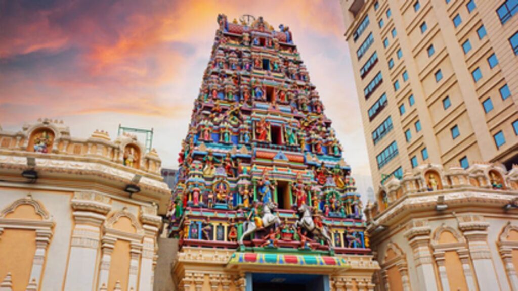 Sri Mahamariamman Temple Kuala Lumpur - Klook Travel
