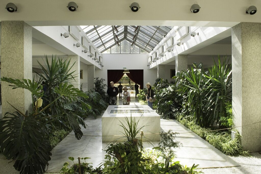 Casa das Flores Mausoleu de Tito em Belgrado - Wikipedia