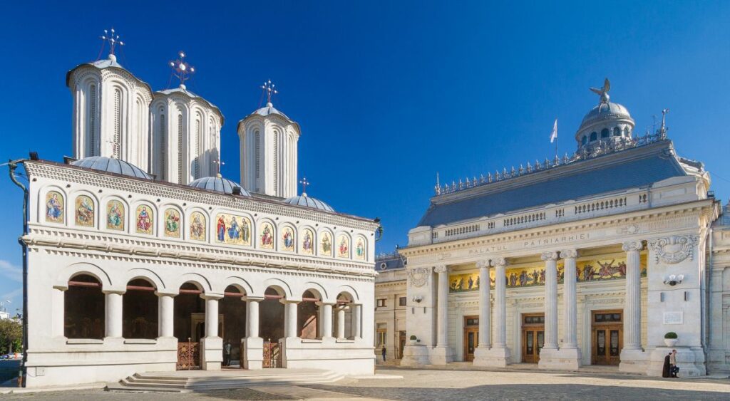 Catedral Patriarcal de Bucareste - Gandit in Romania