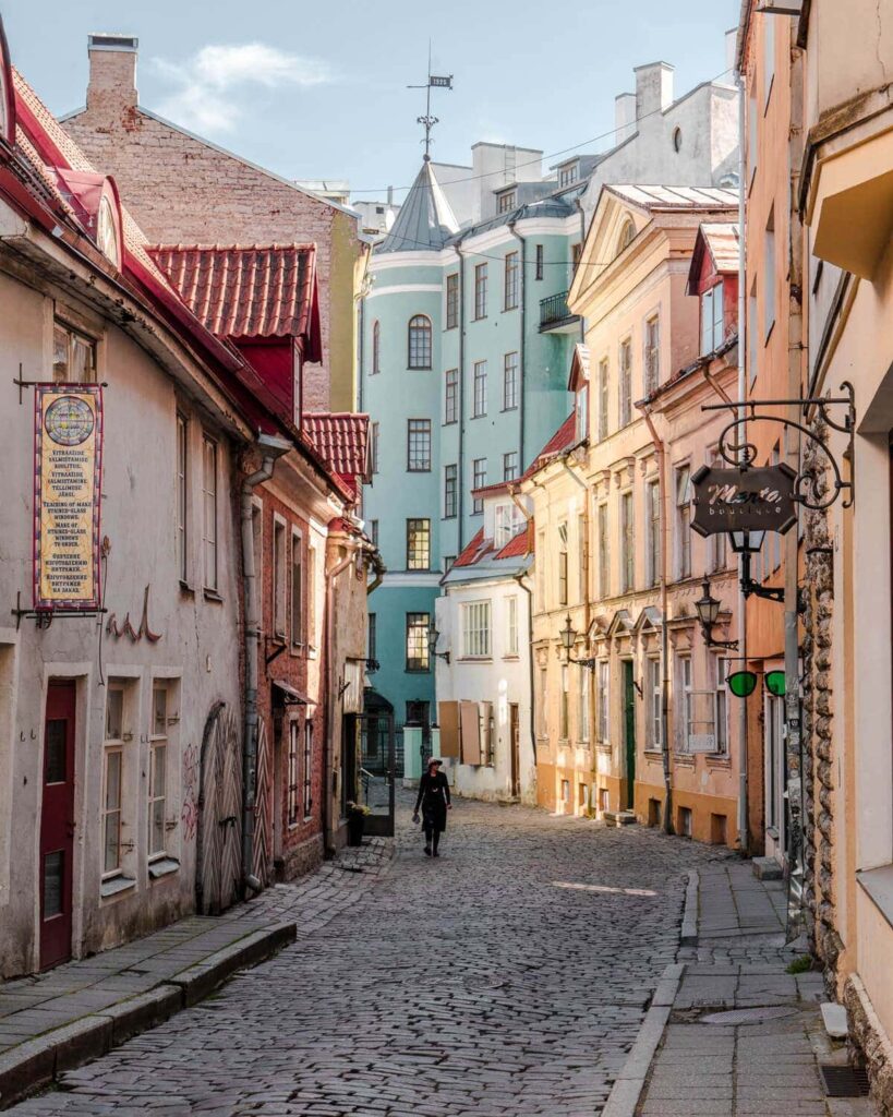 Cidade Velha de Tallinn - Live Like It's the Weekend