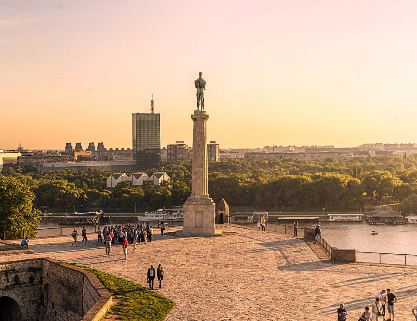 Fortaleza de Belgrado Estátua do Vitorioso - Pavilion Hotel & Social Club