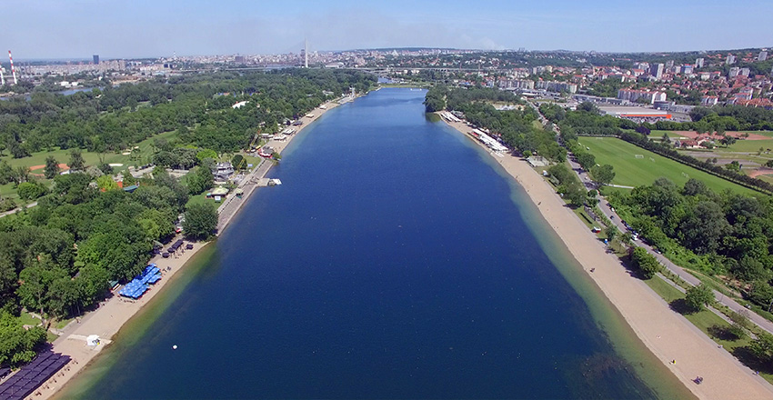 Ilha Ada Ciganlija em Belgrado - Ada Ciganlija