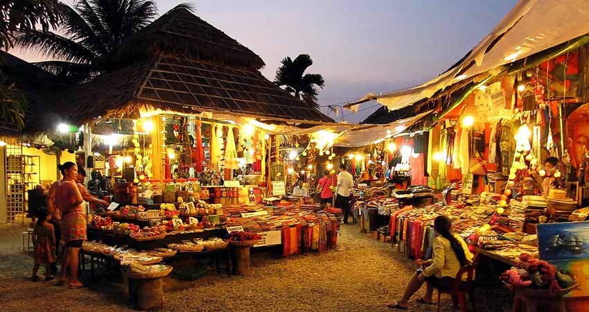 Phnom Penh Night Market - Threeland Travel