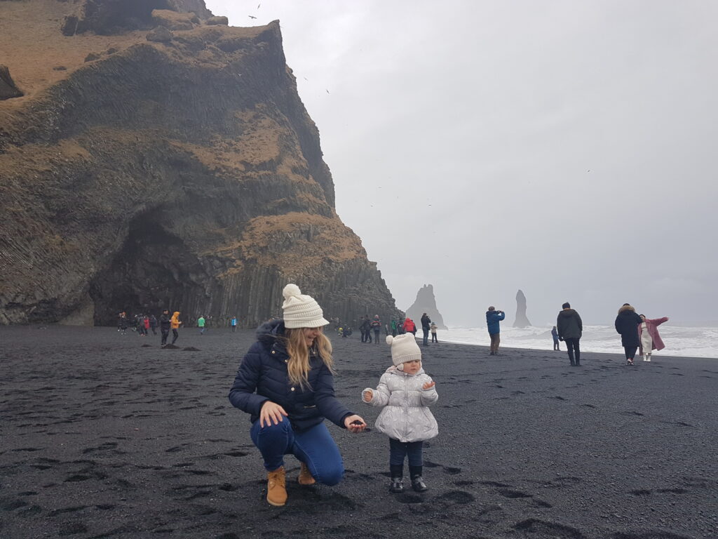 Praia de Reynisfjara Islândia - Magu Mathias