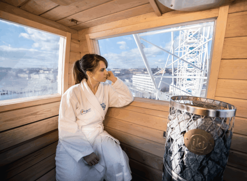 Sky Sauna SkyWheel Helsinque - skywheel.fi