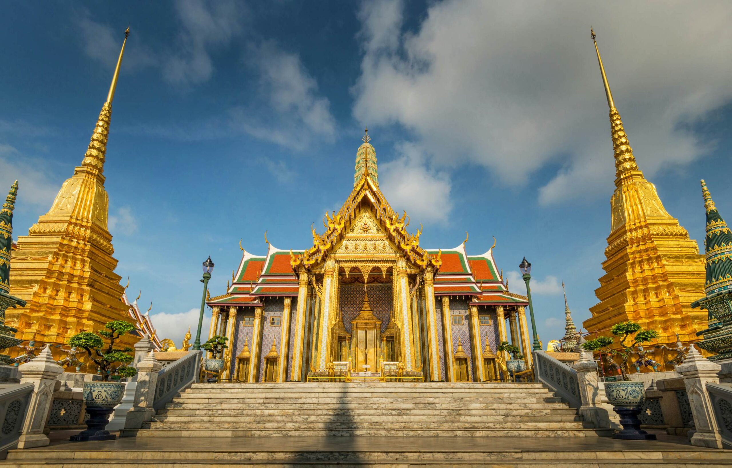 Wat Phra Kaew Bangkok - Lonely Planet