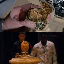 Cenas de filmes com Ovo Faberge - oceansographer