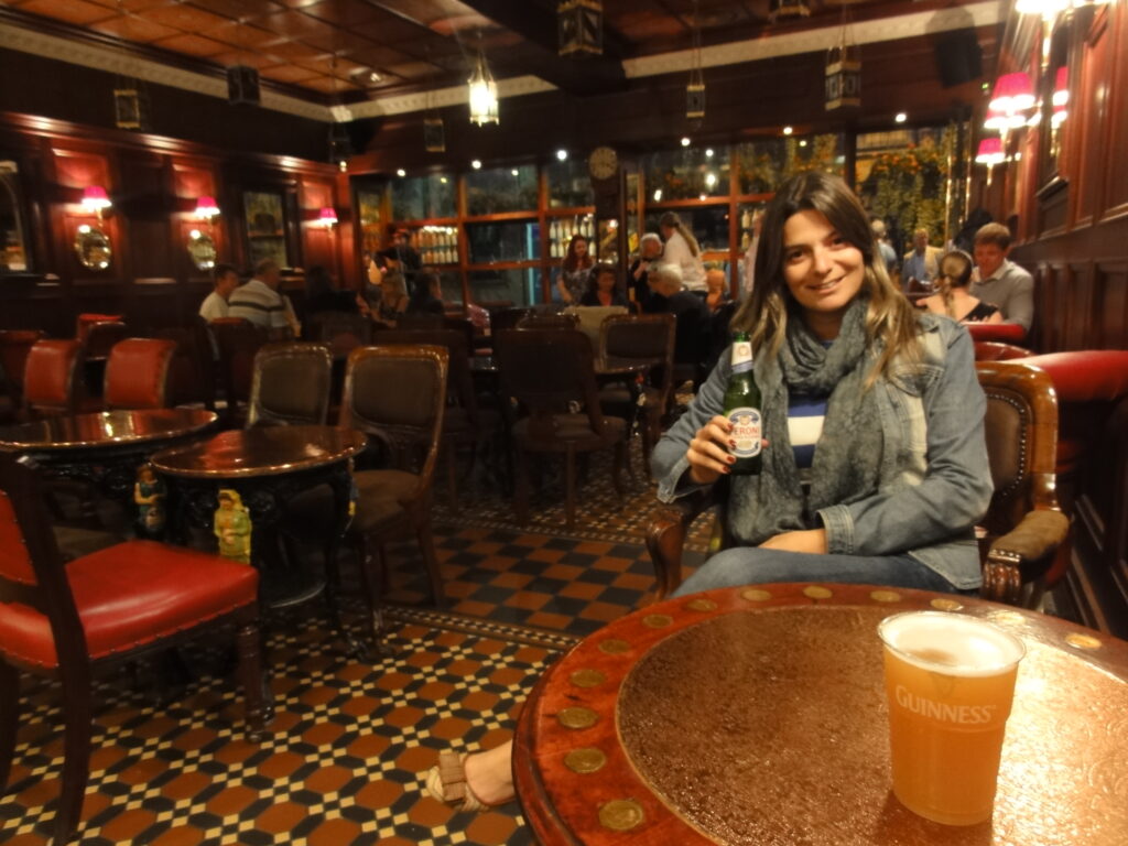 Duke of York no Cathedral Quarter em Belfast - Magu Mathias