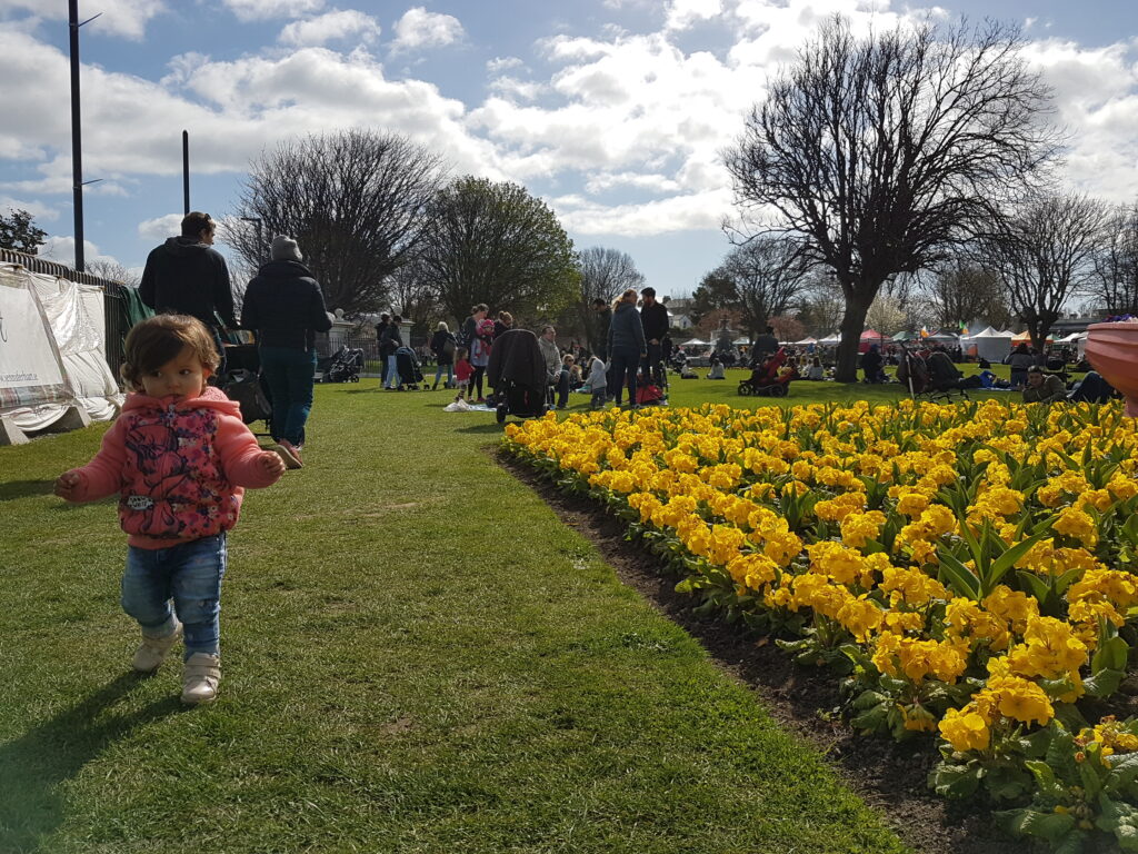 Sunday Market no Peoples Park em Dun Laoghaire - Magu Mathias