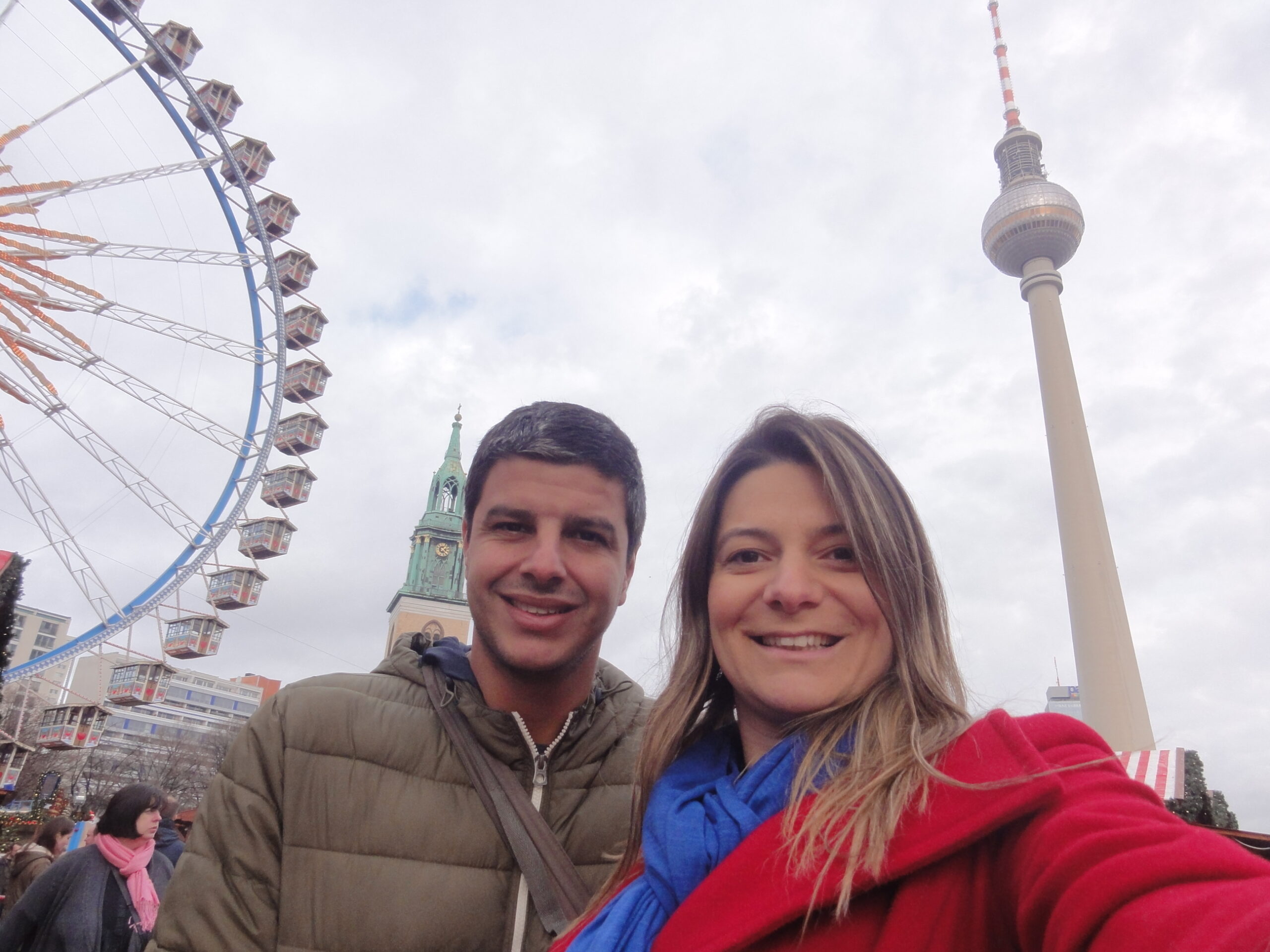 Família curtindo as atrações de Berlim - Magu Mathias