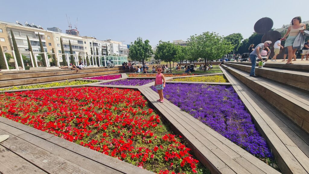 HaBima Square Tel Aviv Israel - Magu Mathias