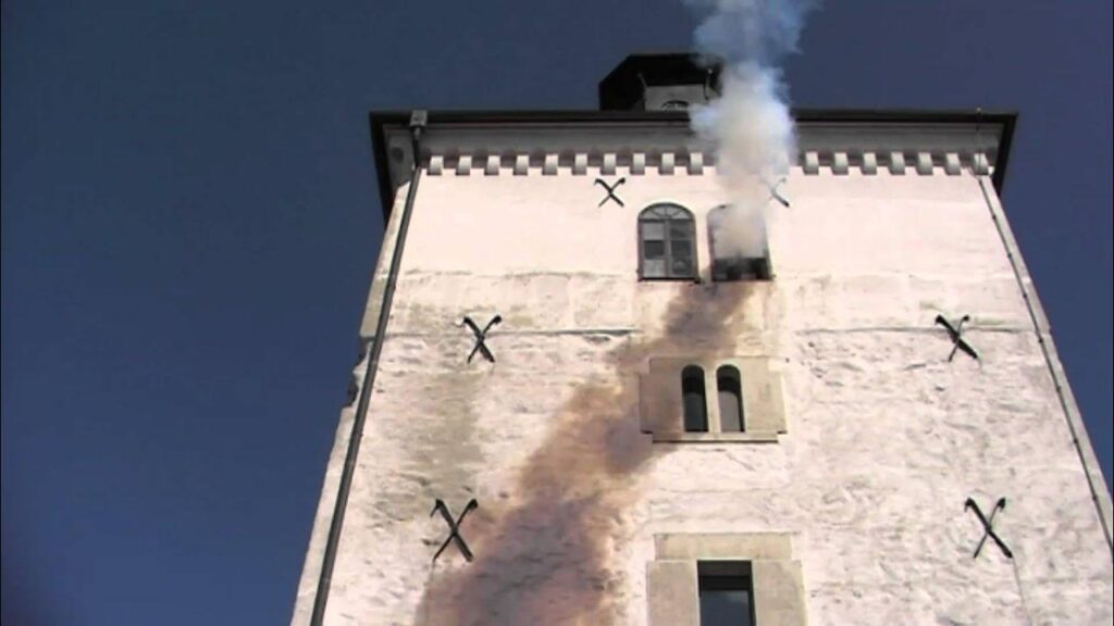 Torre Lotrščak Zagreb - In your pocket City Guides