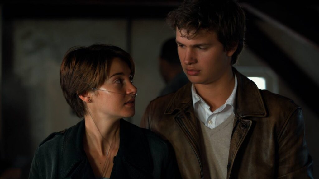 A culpa é das Estrelas cena casa Anne Frank - The Dissolve