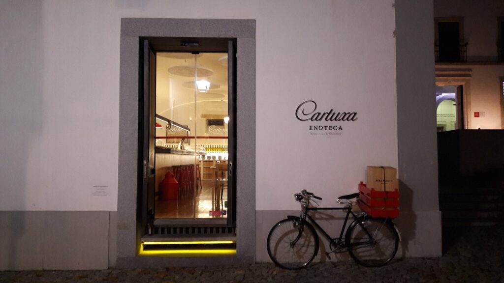 Enoteca Cartuxa no centro de Évora - Tripadvisor