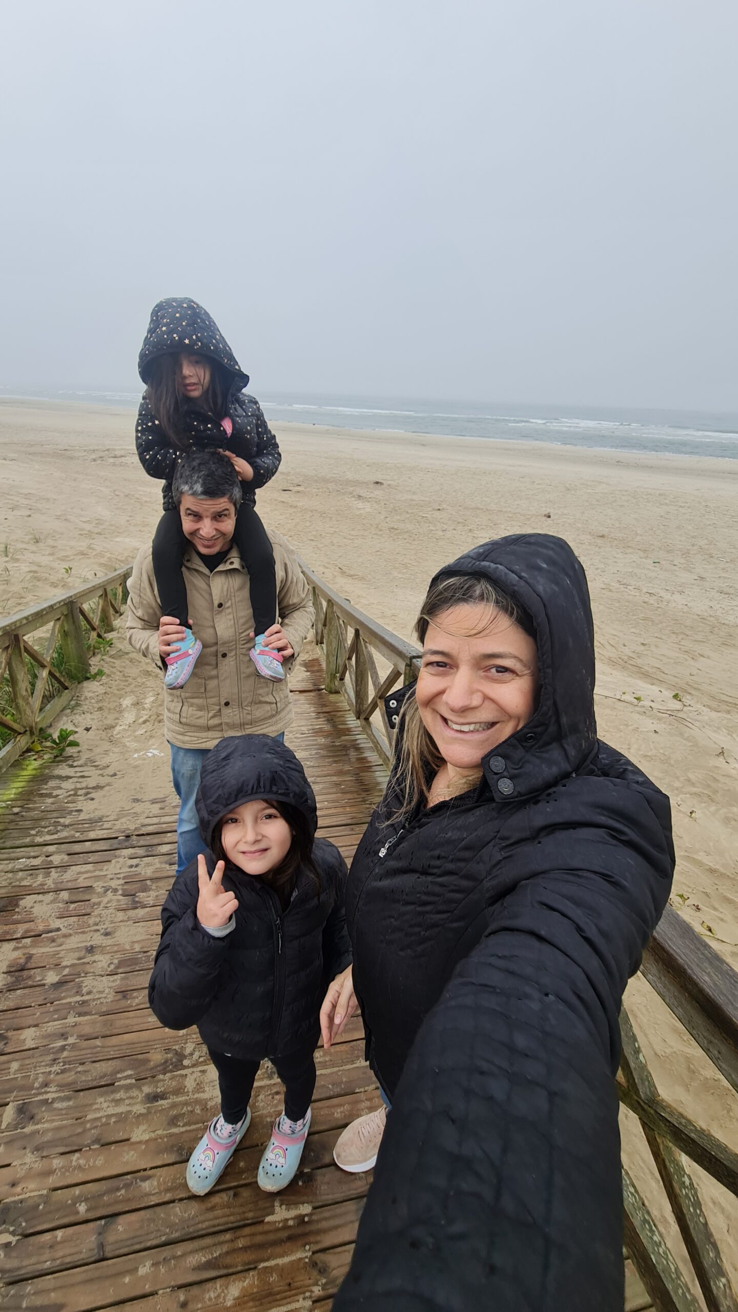 Família curtindo as atrações de Torres - Magu Mathias