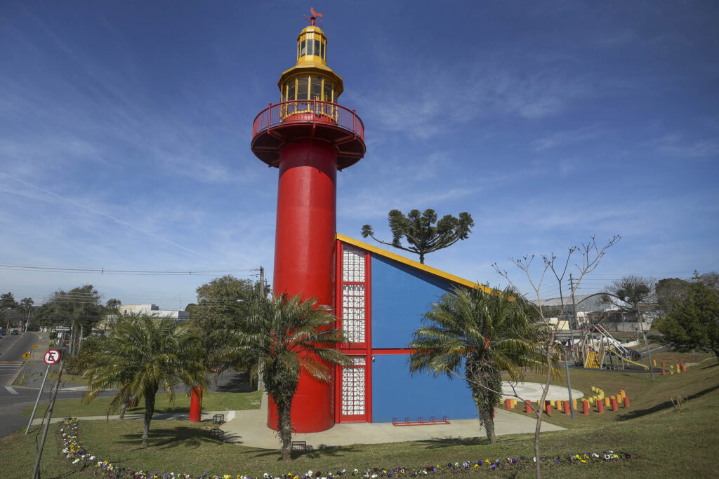Farol do Saber Machado de Assis - Prefeitura Municipal de Curitiba