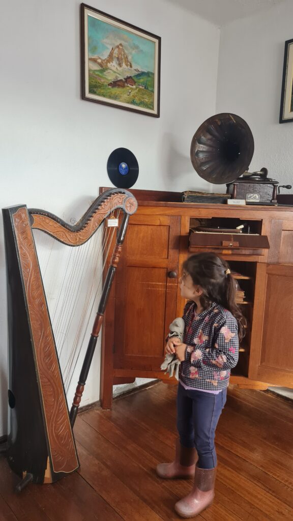 Museu Andreas Thaller Treze Tílias - Magu Mathias