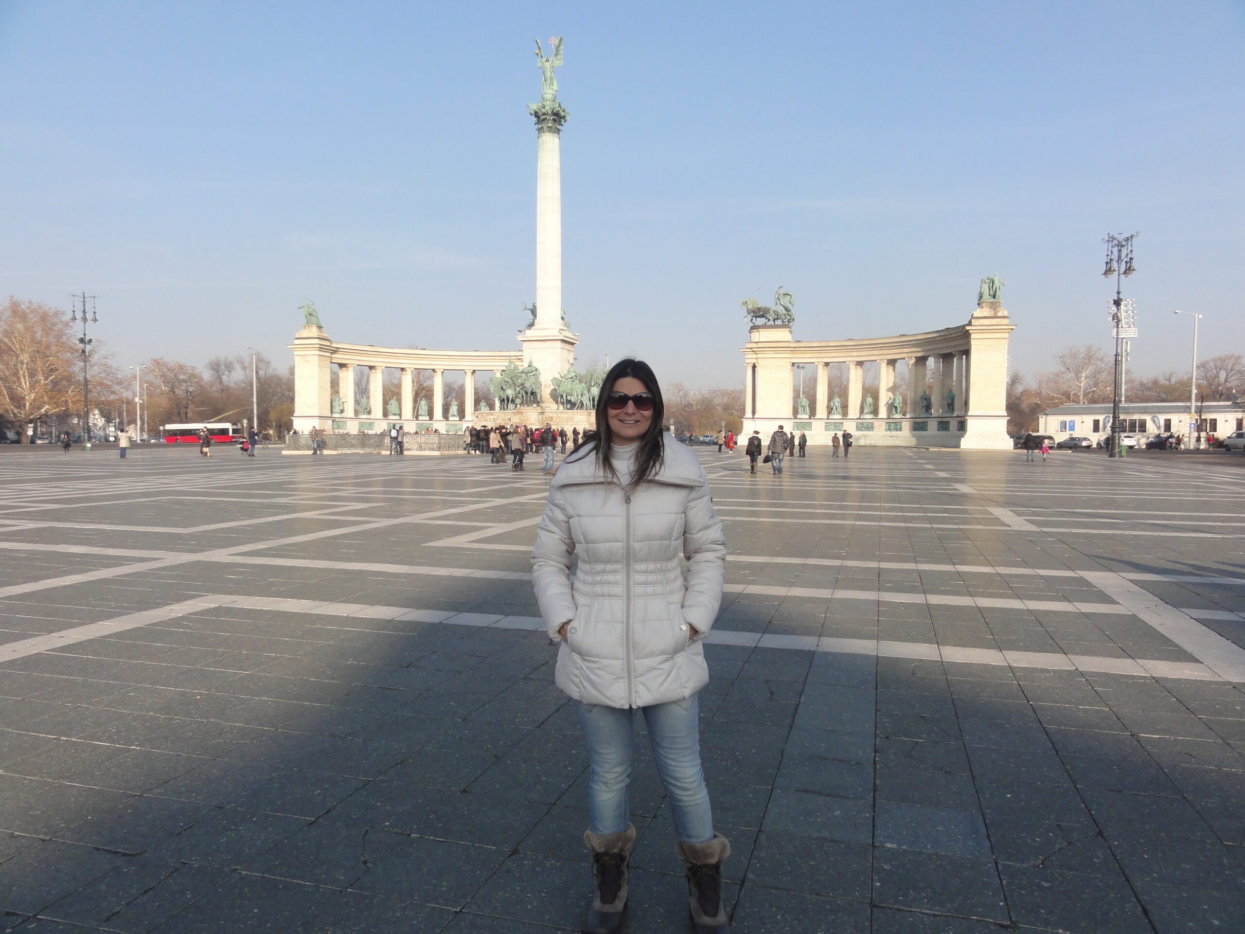 Praça dos Heróis Budapeste - Magu Mathias