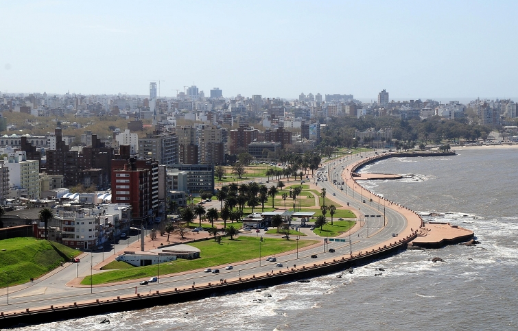 Rambla de Montevideo - 7 Maravillas Uruguayas