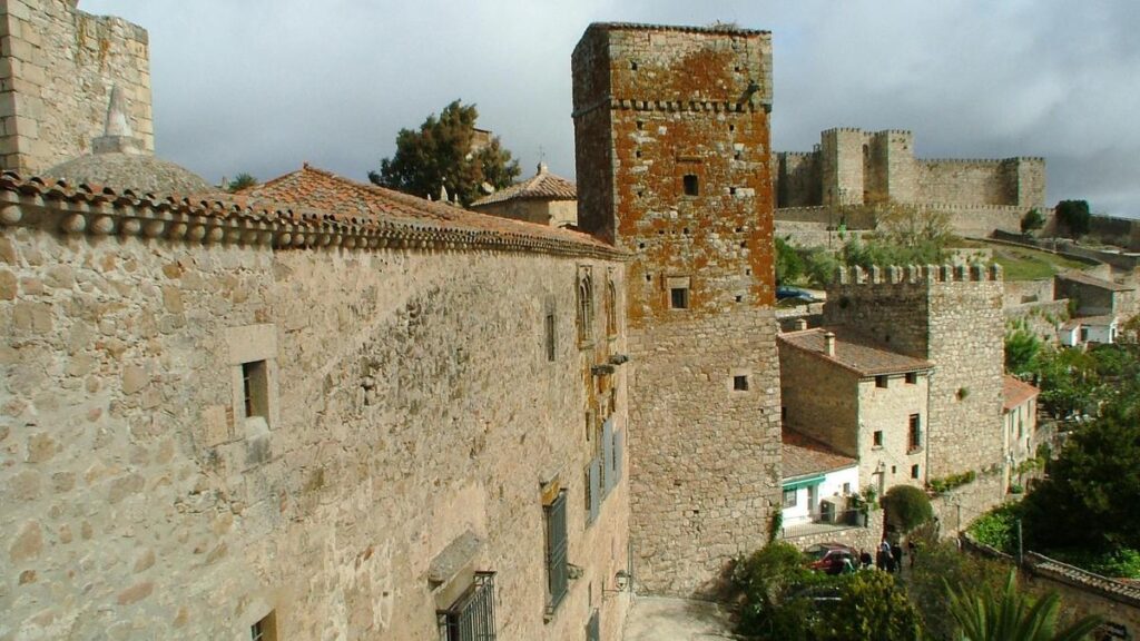 Alcázar de Luis de Chaves "El Viejo" em Trujillo - El Periódico Extremadura