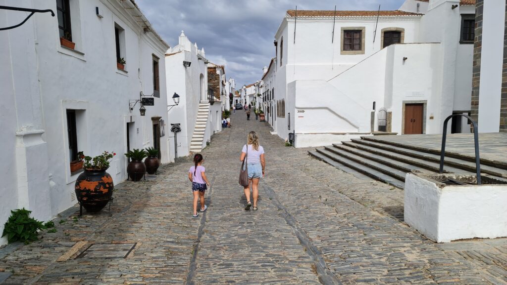 Conjunto histórico Monsaraz - Magu Mathias