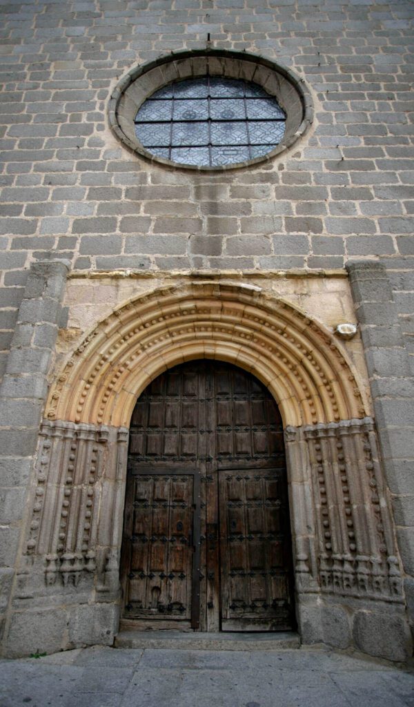 Iglesia de San Juan Bautista - Ávila Turismo