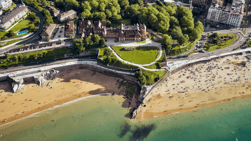 Jardim San Sebastian - Palacio Miramar