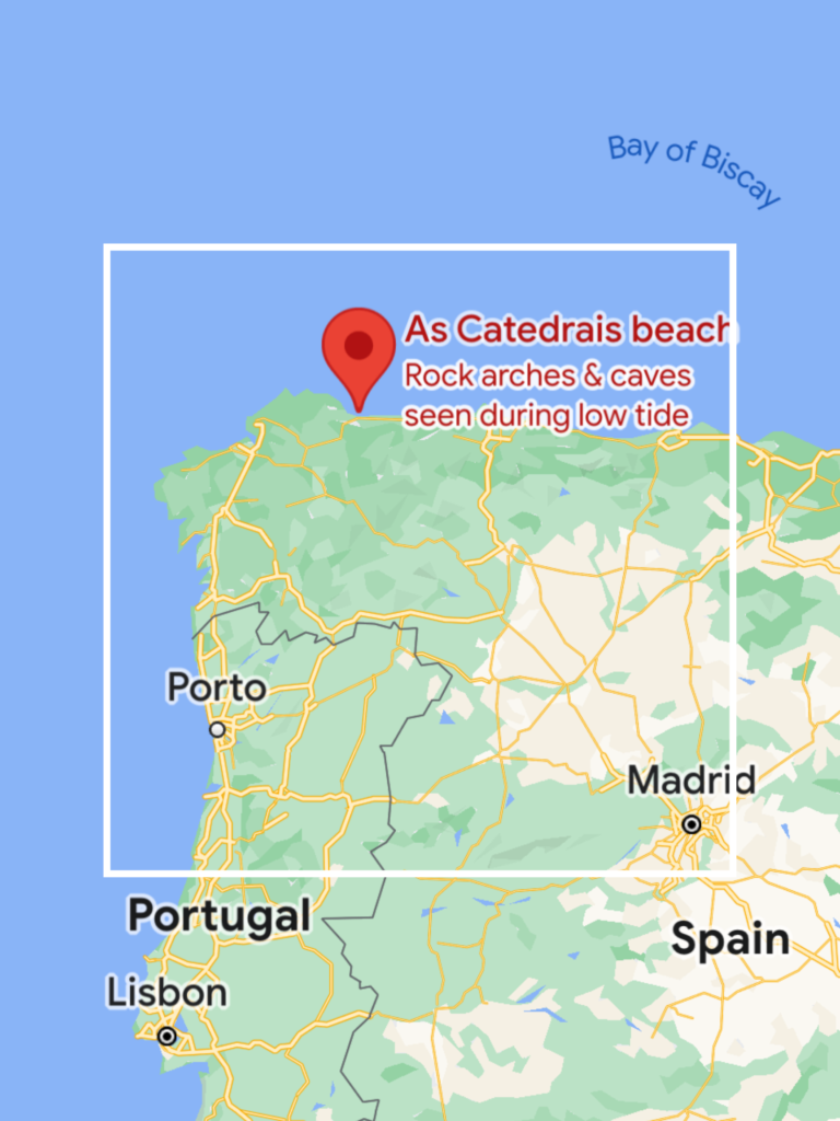 Onde fica a Playa de las Catedrales Espanha - Holly Hits the Road