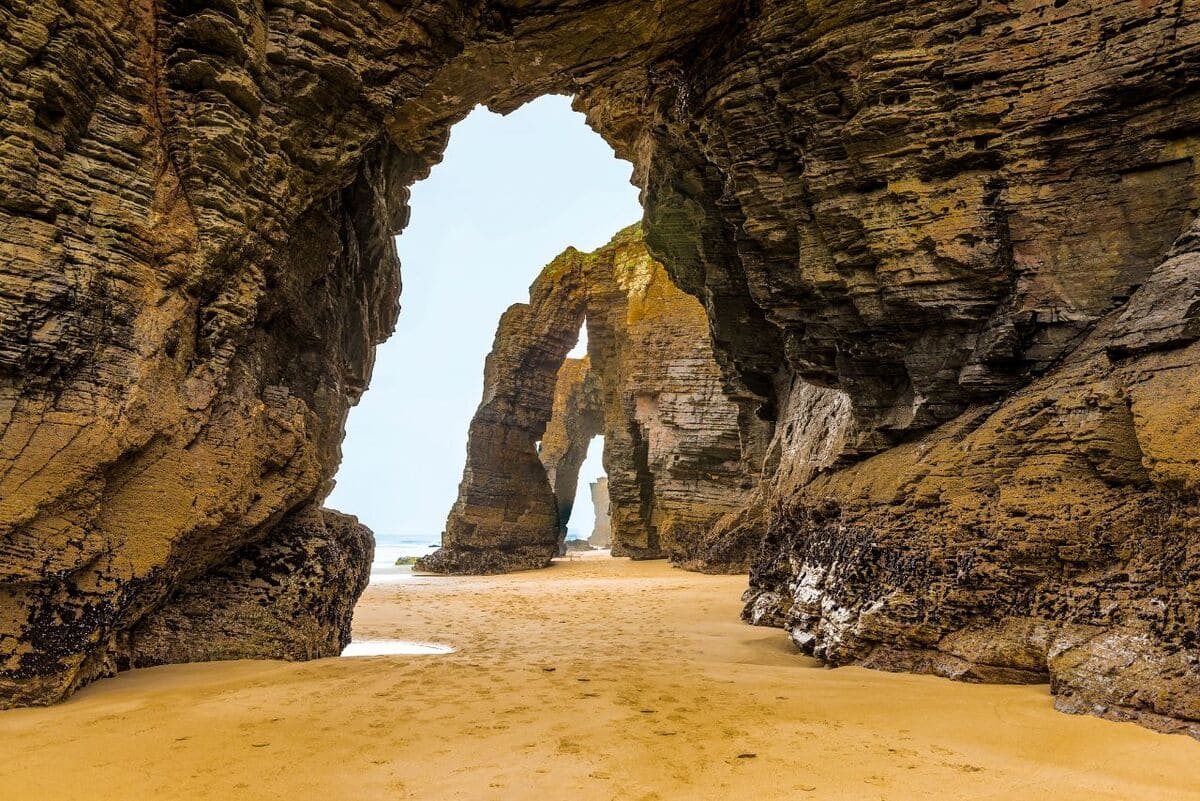 Praia das Catedrais - Spain Voyages