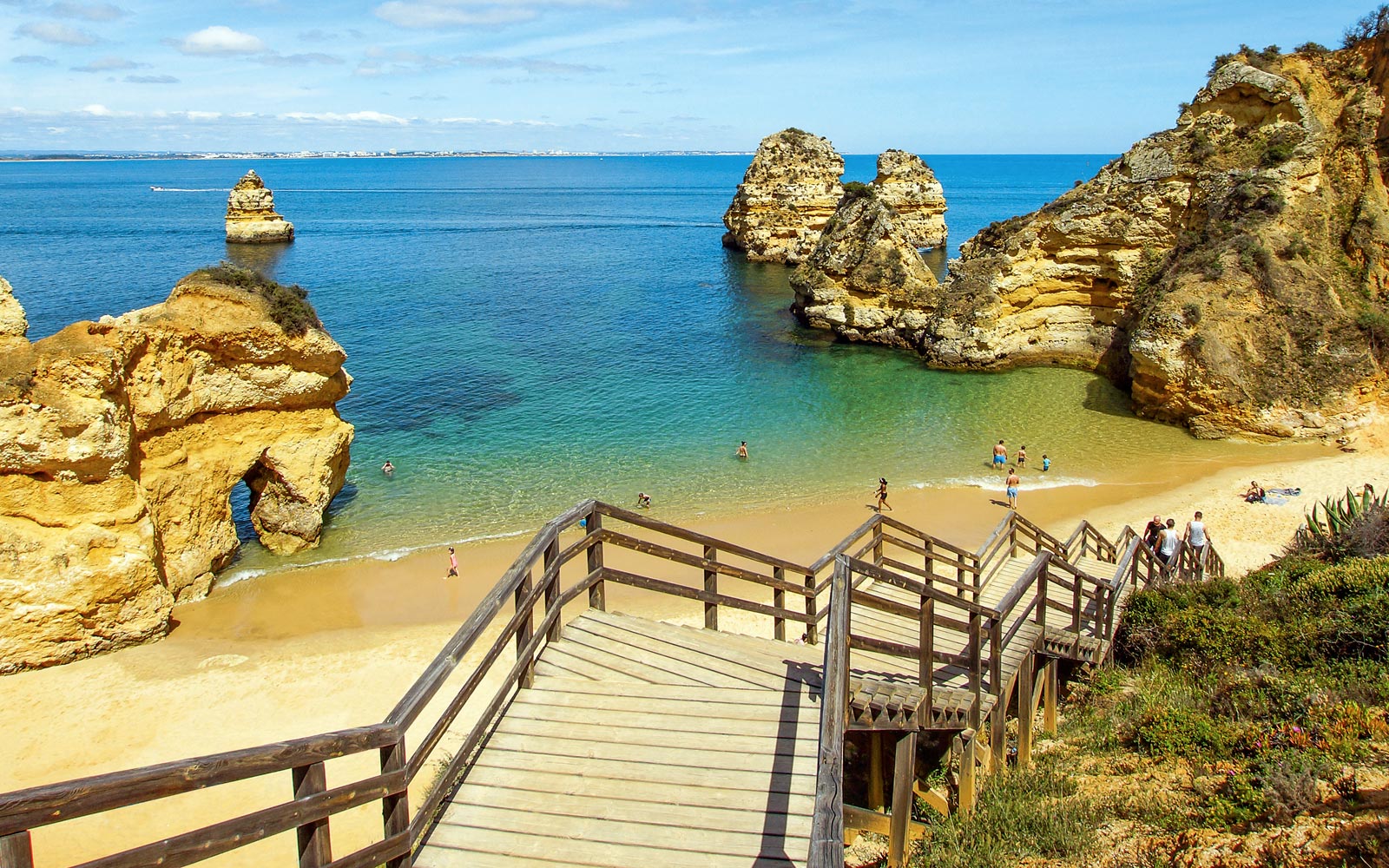 Praias de Lagos Portugal - World Beach Guide