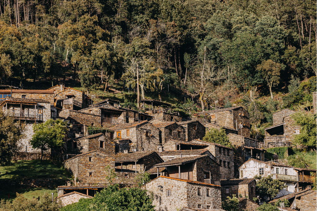 Aigra Nova Lousã - Aldeias do Xisto