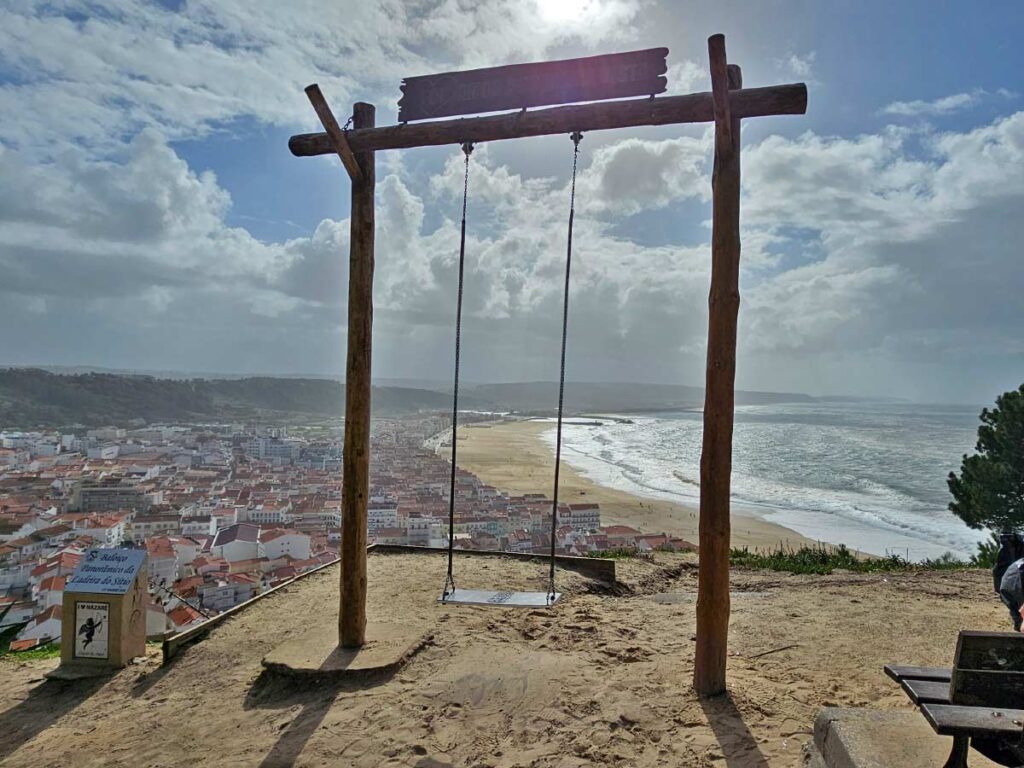 Baloiço da Ladeira Nazaré - Where to visit Portugal