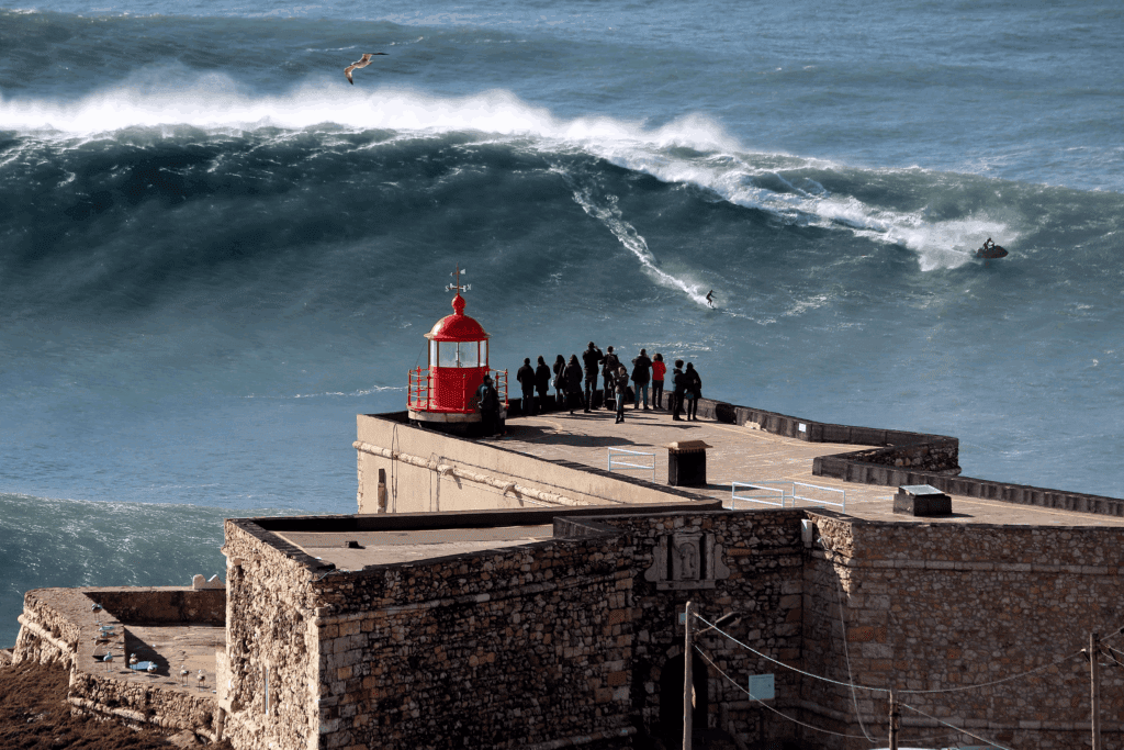 Forte de São Miguel Arcanjo Nazaré - Nautical Portugal
