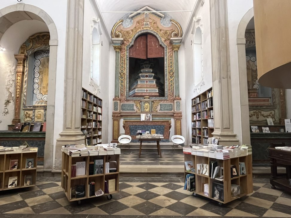 Livraria de Santiago Obidos - Book Cottages