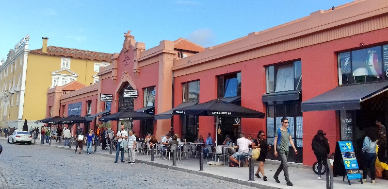 Mercado Beira Rio Vila Nova de Gaia - O Porto encanta