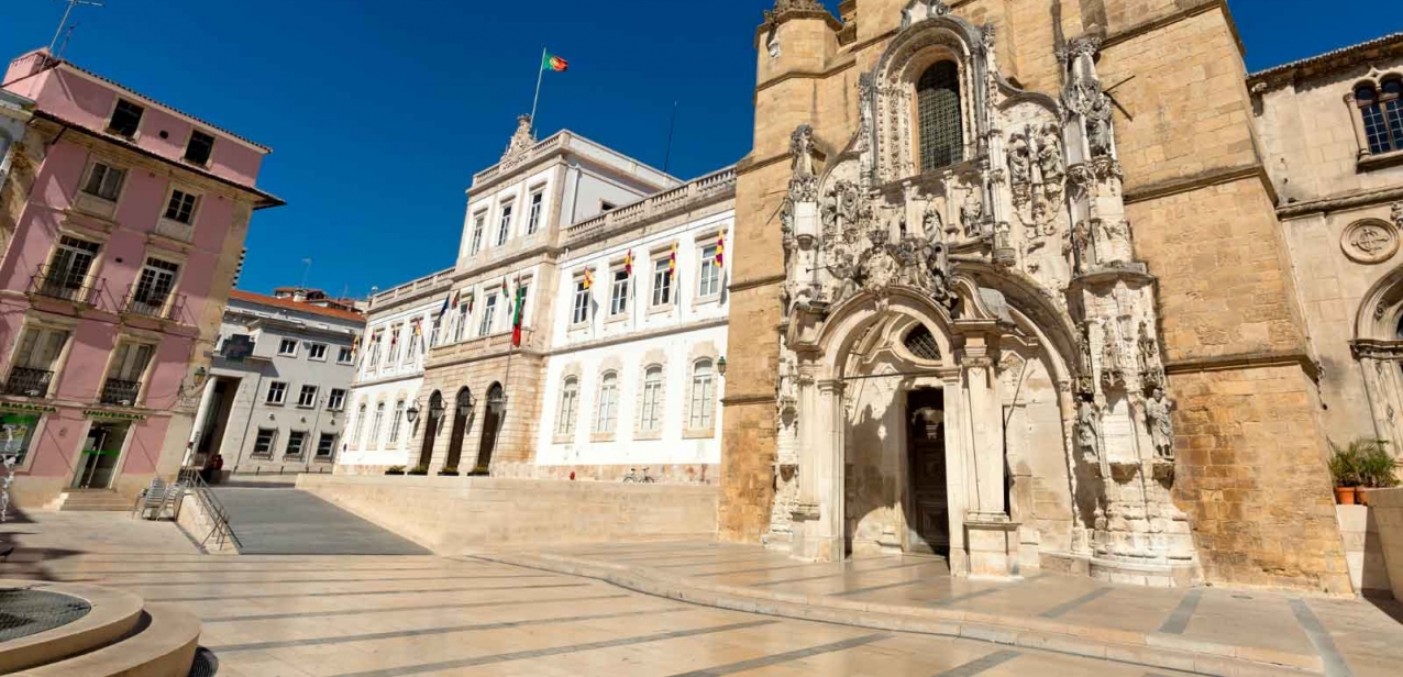Mosteiro de Santa Cruz - Câmara Municipal de Coimbra