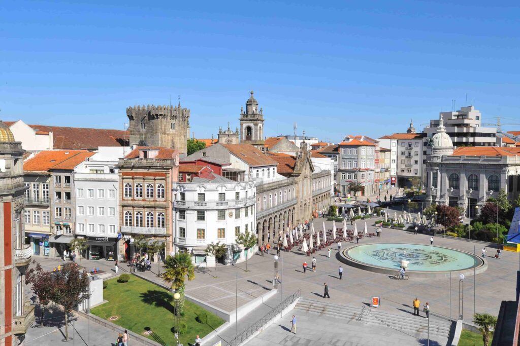 Praça da Republica - Centro Juventude Braga