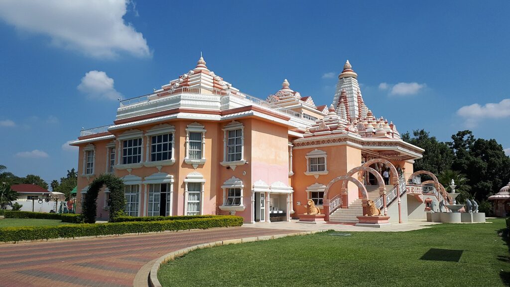 Iskcon Temple Gaborone - Wikimedia Commons