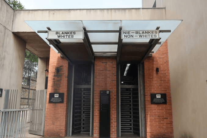 Museu do Apartheid Joanesburgo - Wits Vuvuzela