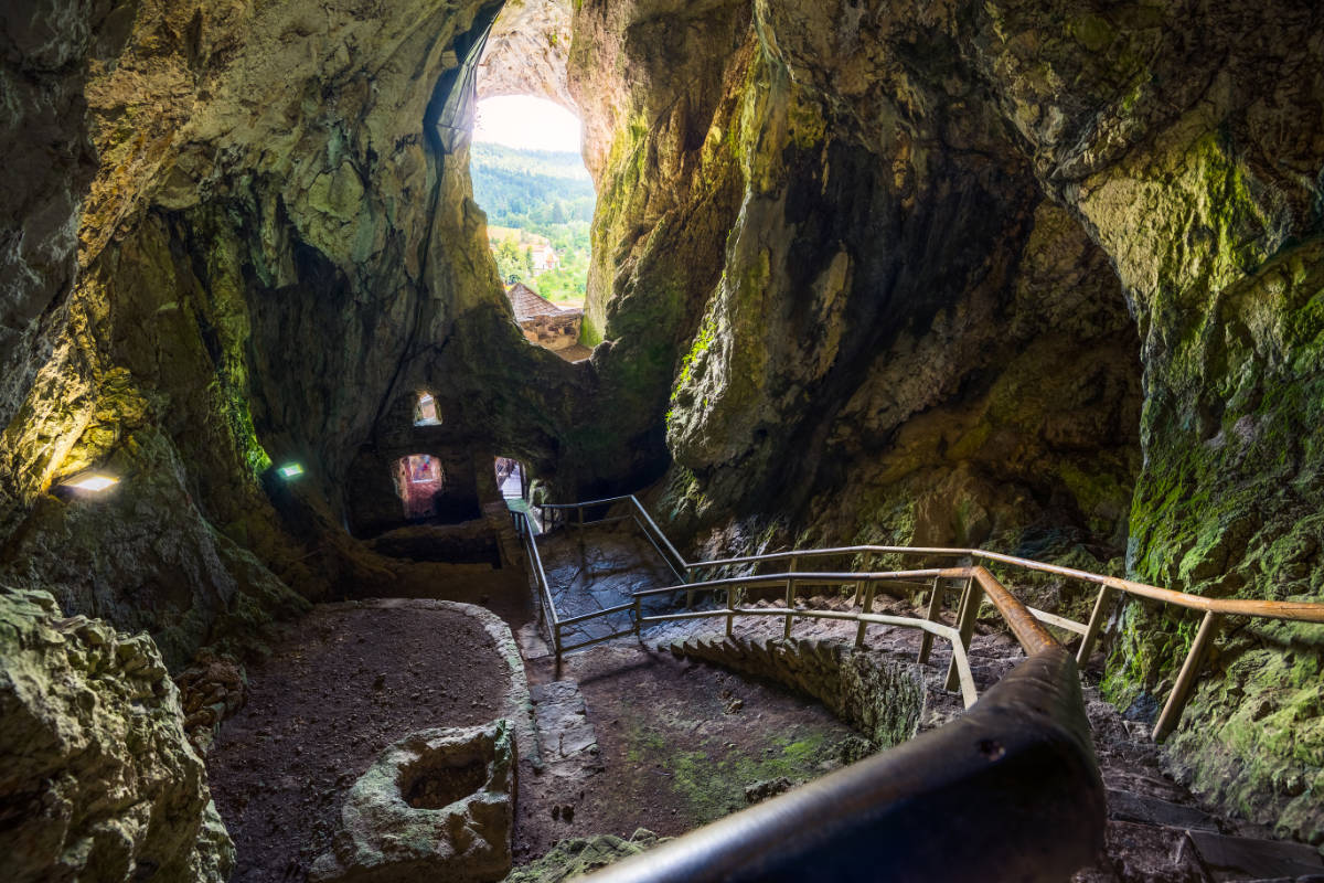 Castelo de Predjama Eslovenia - Historic Hotels of Europe