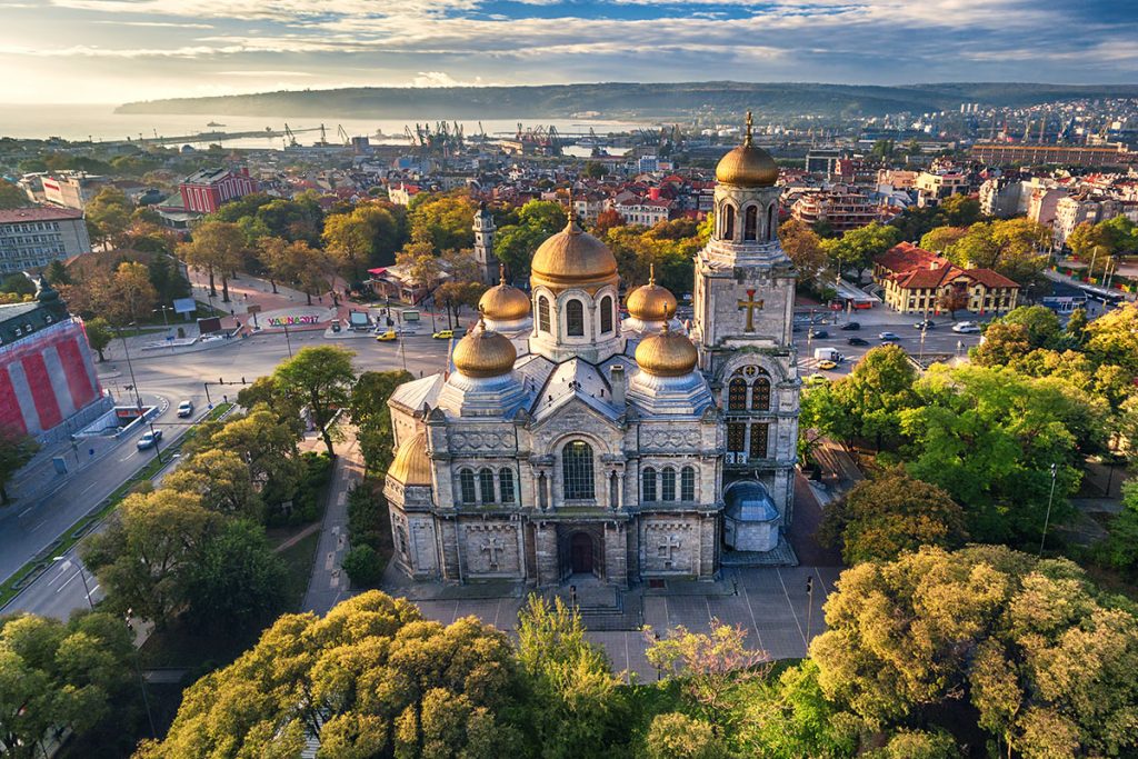 Catedral de Varna Bulgaria - Varna Eye