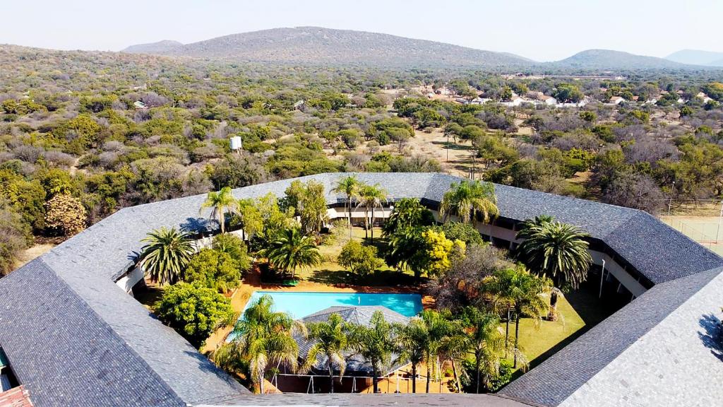 Hotel nos arredores de Pilanesberg Park - Moafrika Tours