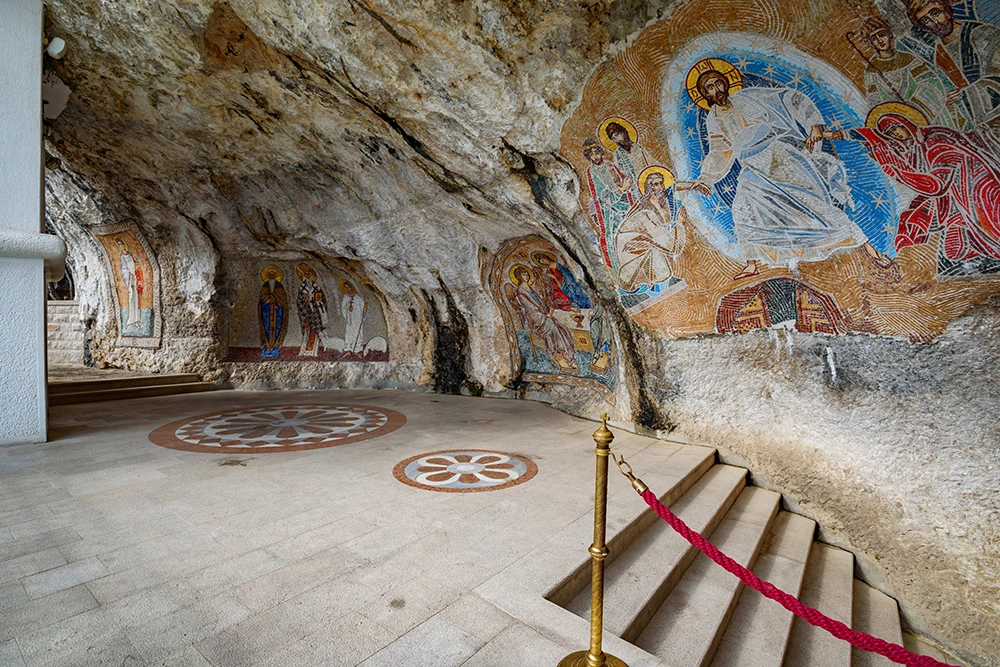 Mosteiro Ostrog - Portonovi Montenegro