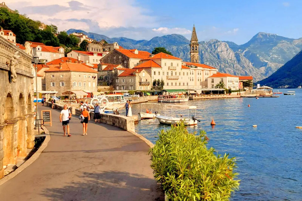 Perast Baia de Kotor Montenegro - Adriatic Ways