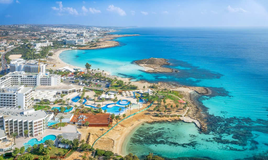 Ayia Napa Chipre - Plum Guide